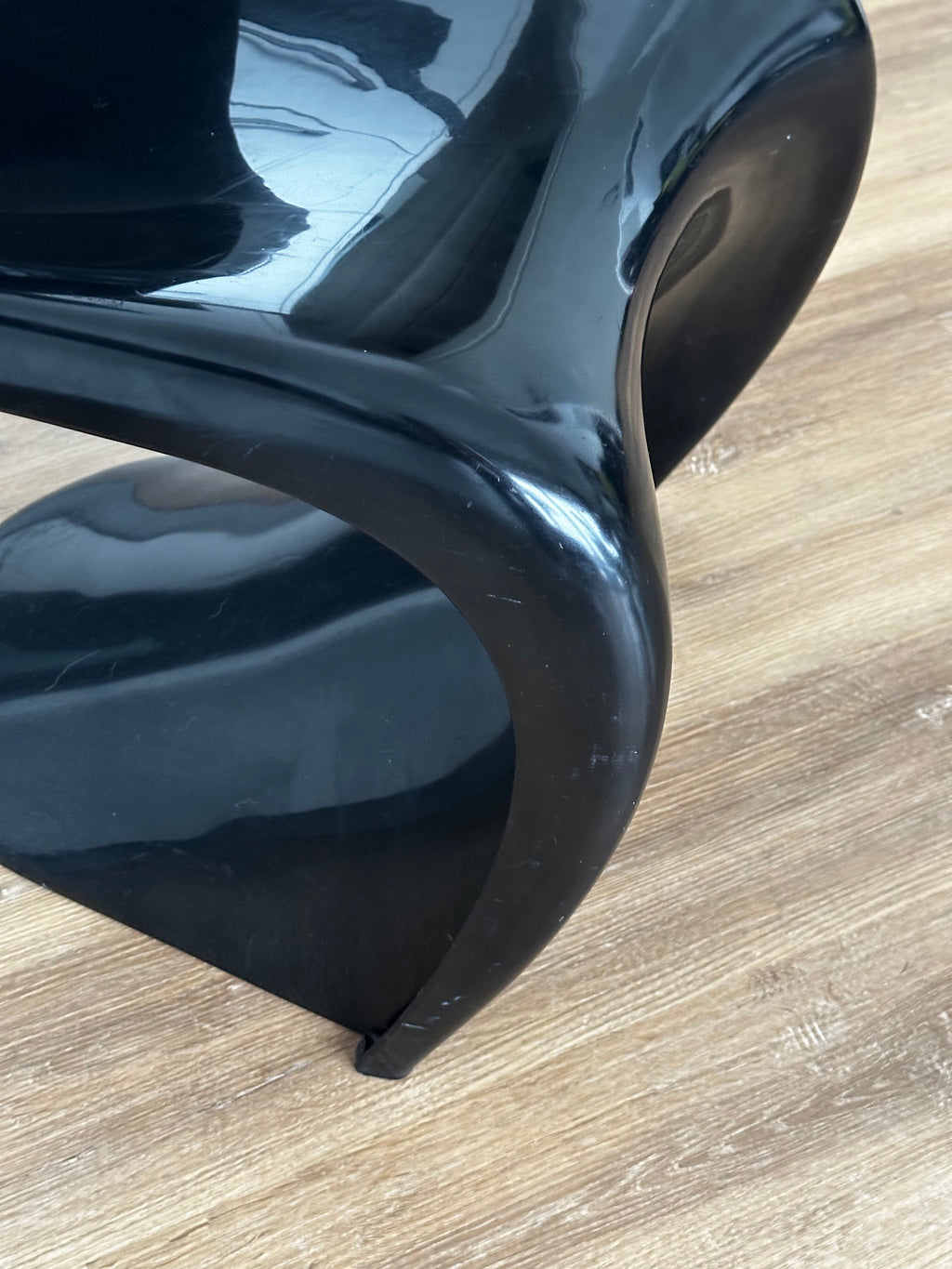 Panton Chair Fehlbaum – Schwarz Hochglanz (1971) | Original Vintage Designklassiker